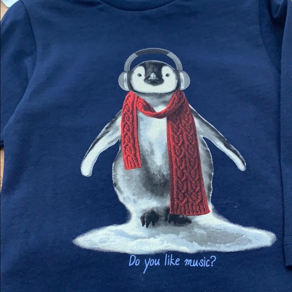 Baby boys penguin T-shirt- winter cute! - Picture 2 of 6